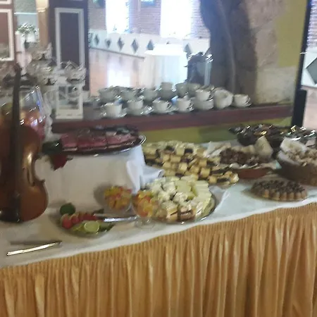 Отель Restauracja Pustelnik *