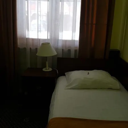 Hotel Restauracja Pustelnik *