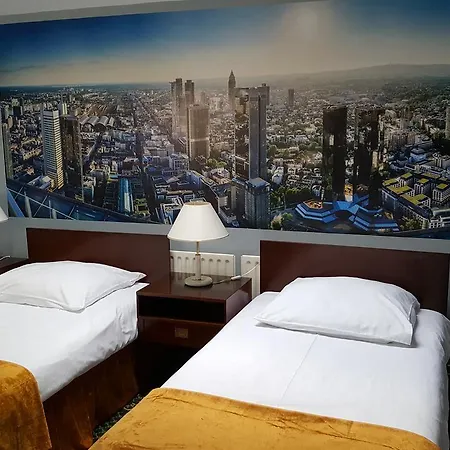 Restauracja Pustelnik 호텔 *