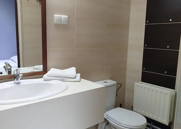 Restauracja Pustelnik מלון