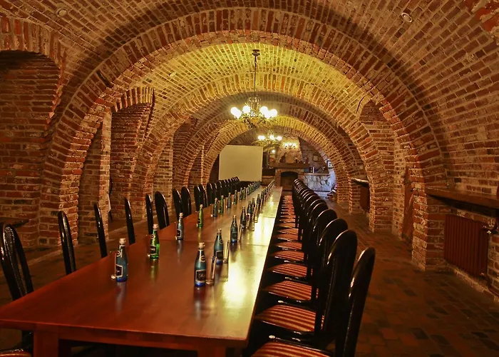 Restauracja Pustelnik מלון Wisla Mala